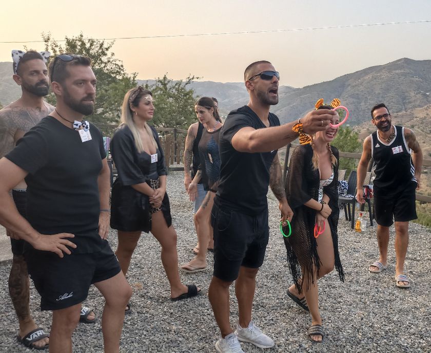 Celebra tu despedida conjunta en Málaga 2 tentaciones despedidas mixtas