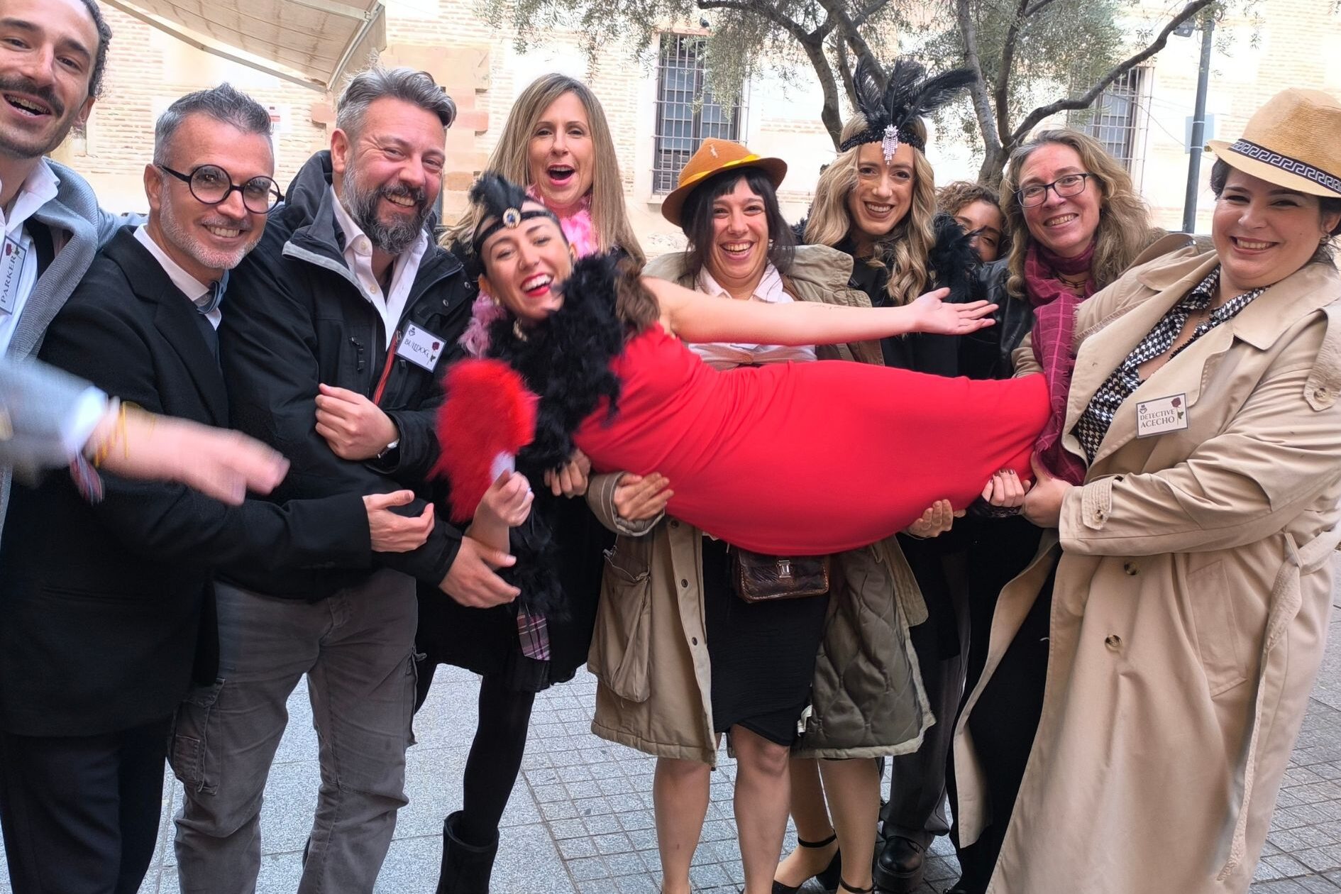 ¿Qué hacer el día de la madre? 3 cenas de misterio en Malaga edited